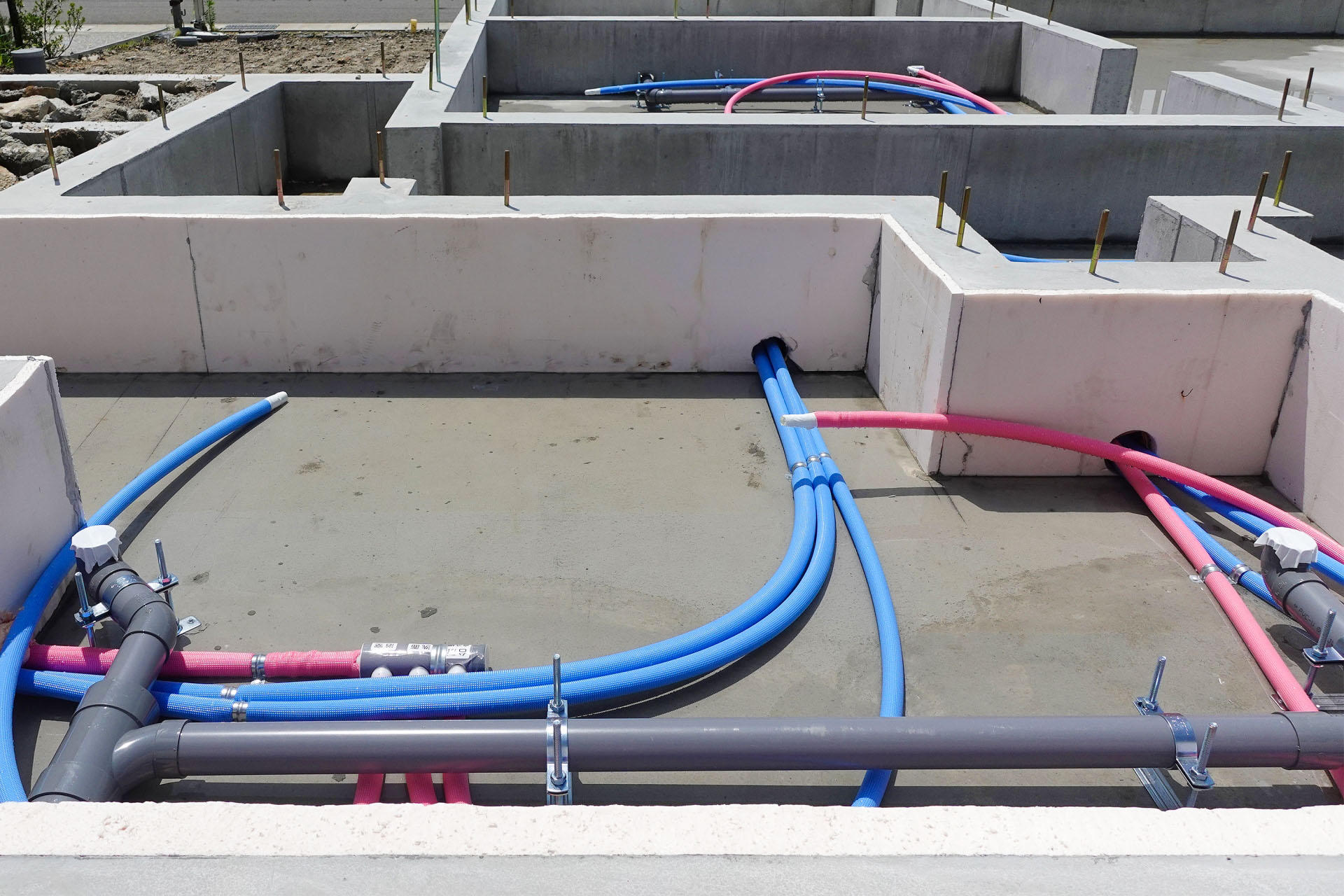 新築給排水配管工事のイメージ